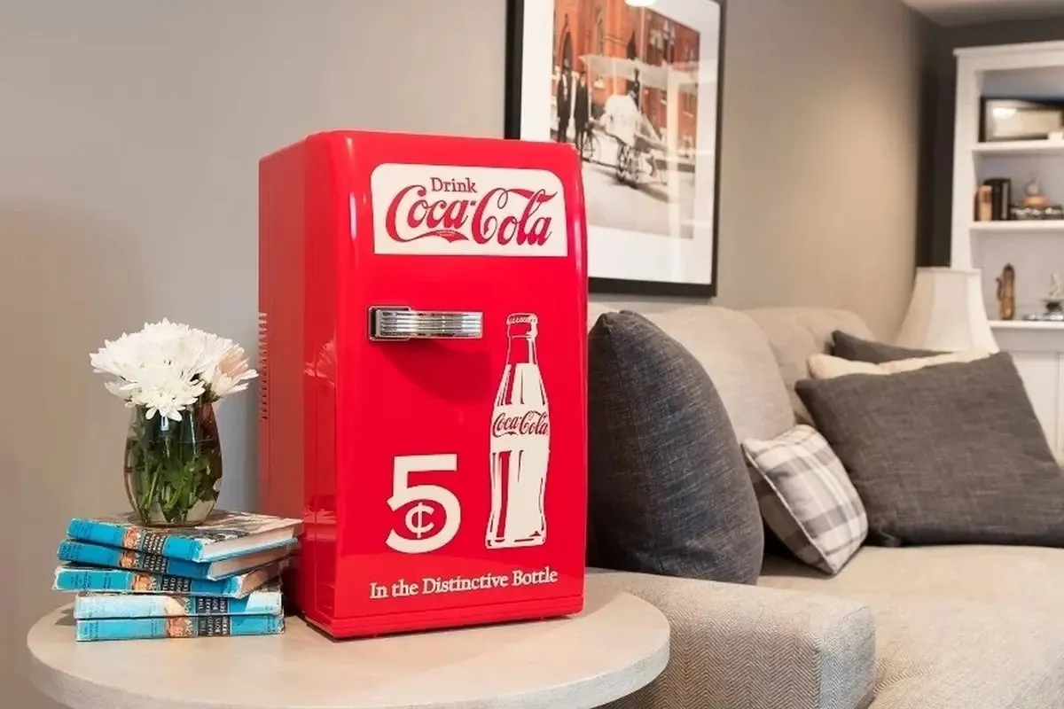 Coca-Cola Retro 18 Can Mini Fridge Portable Cooler 23QT Refrigerator 2 Shelves