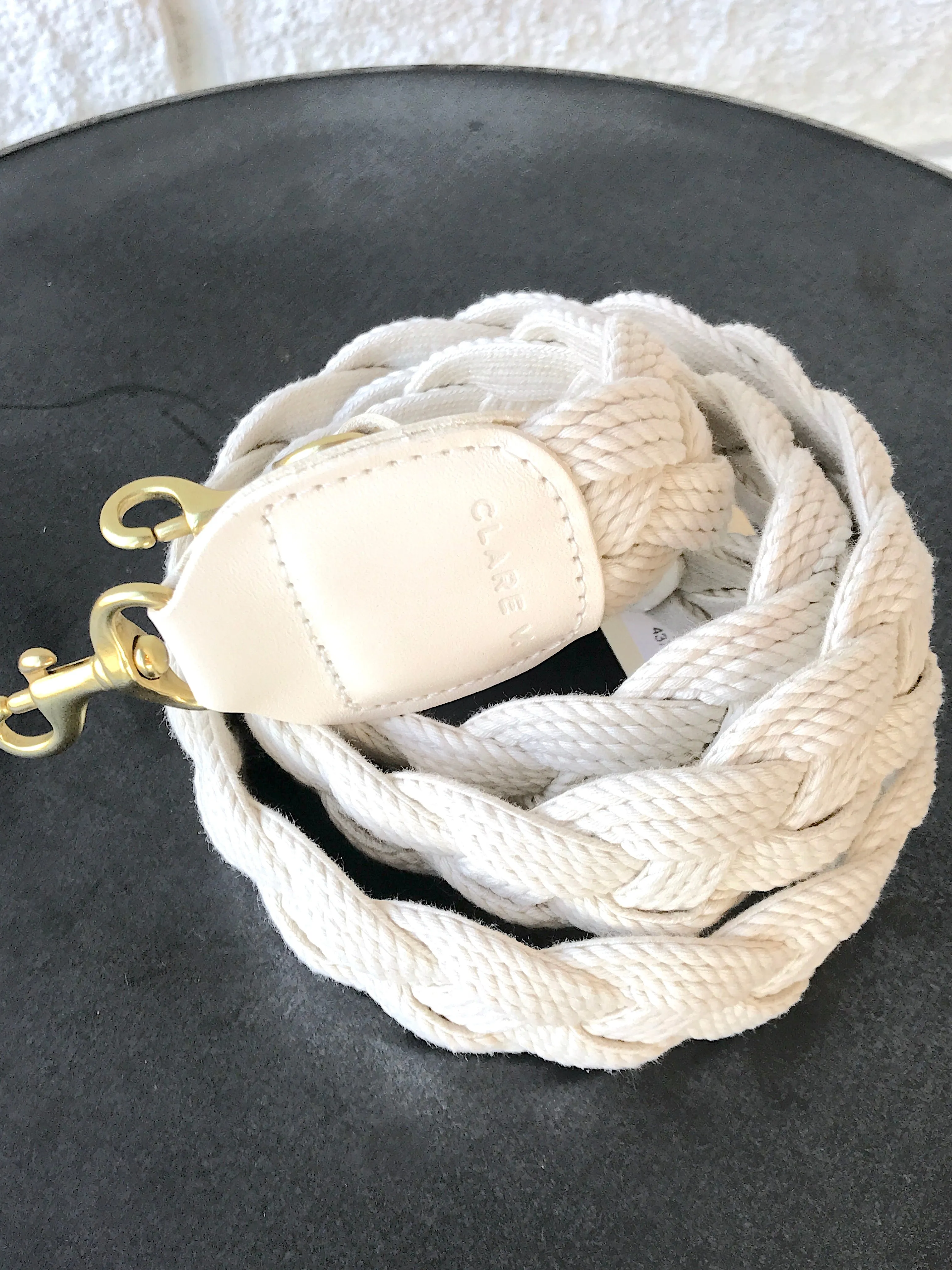 CROSSBODY STRAP