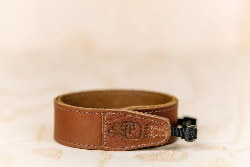 Lucky Straps Simple 40 Leather Camera Strap - Natural Brown with Brown Stitching
