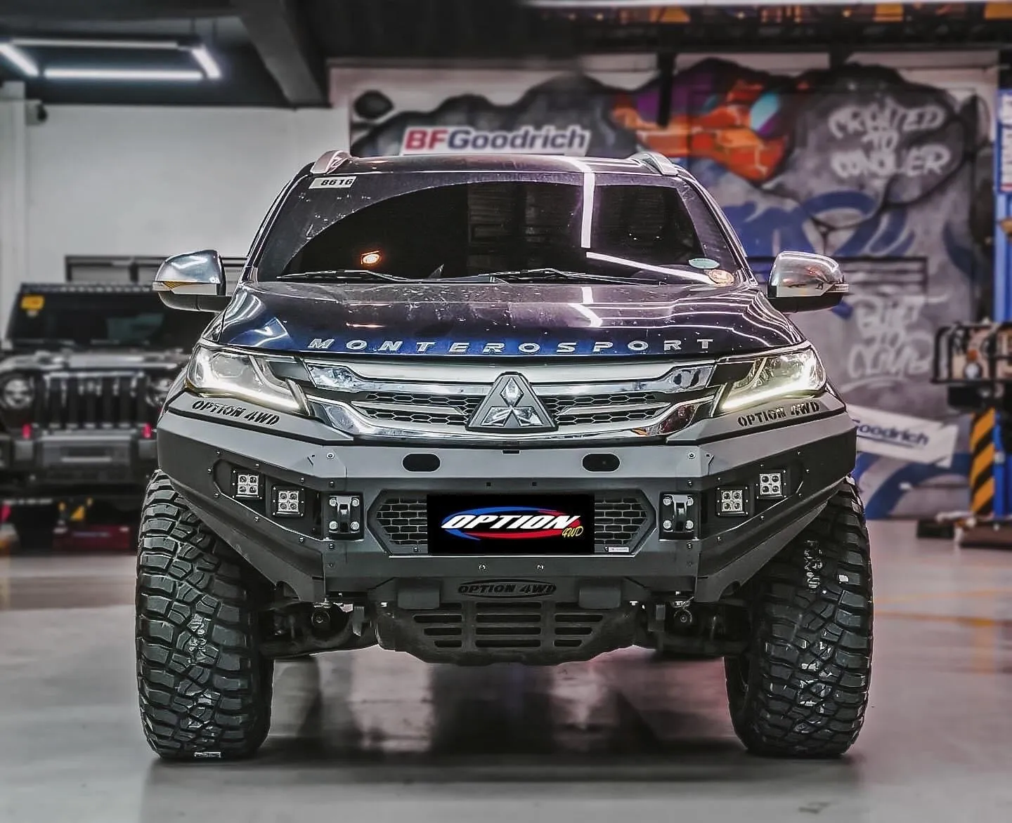 Mitsubishi Pajero V.1 FRONT WINCH BAR  ( 2015-2019 )