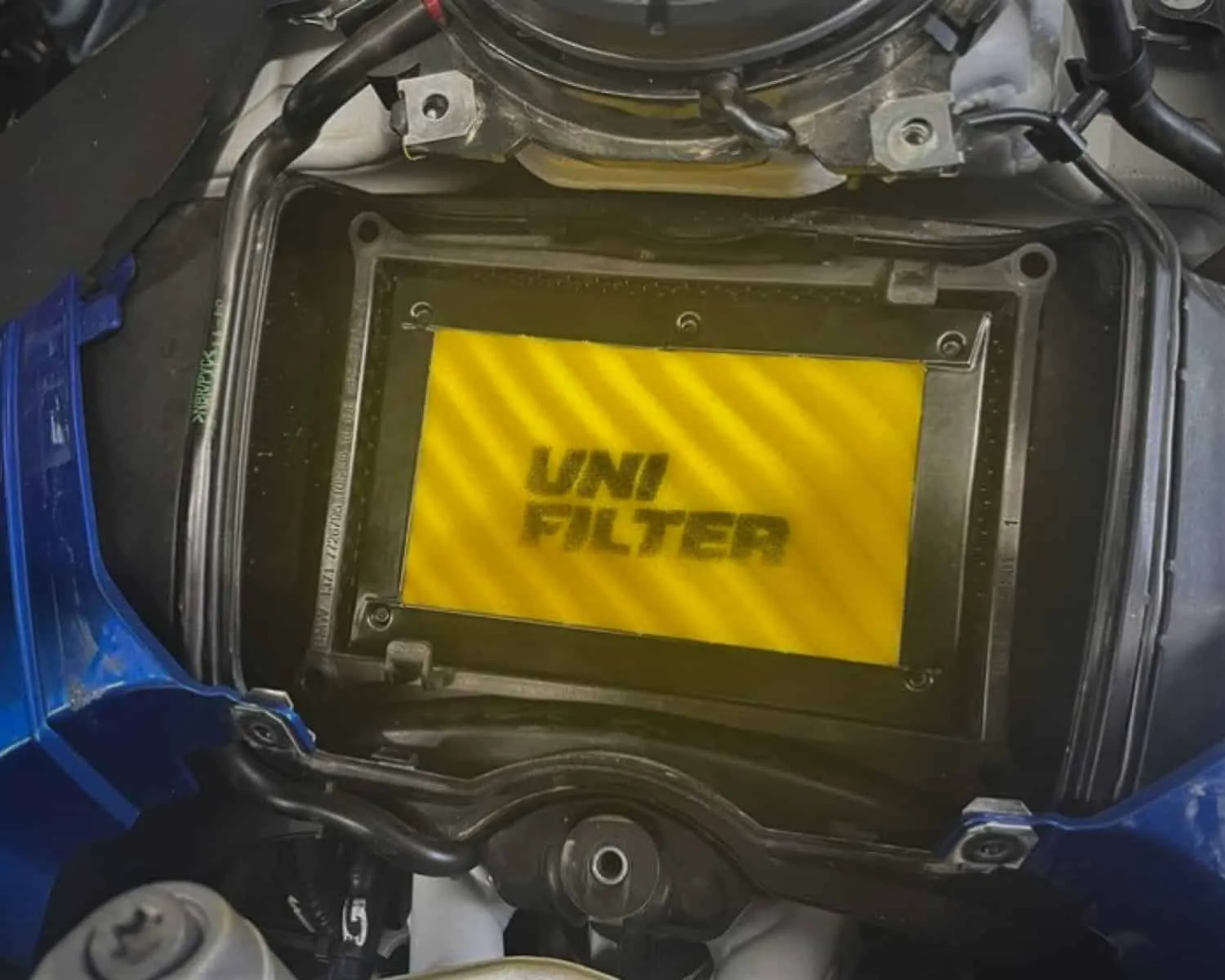 Unifilter Filter Replacement for BMW R1200GS LC / R1250GS / GSA (AU7319ST)